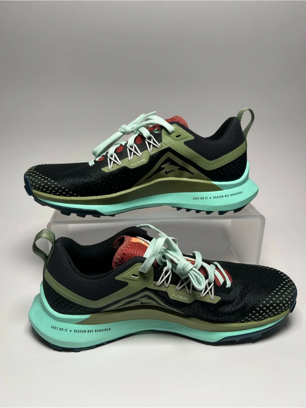 Nike React Pegasus Trail 4 Walking Hiking Shoes Black DJ6159-004 Women Sz 8 NEW
